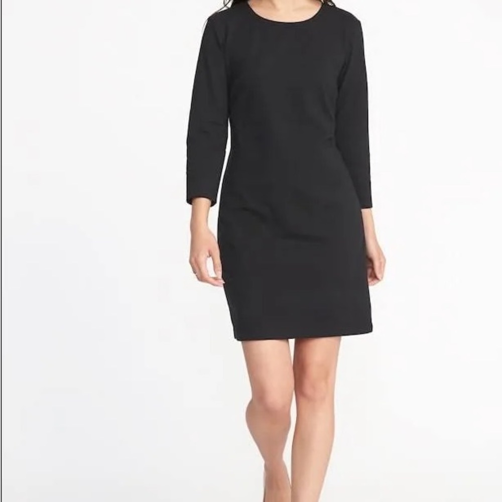 Gently Used Old Navy 3/4 sleeve black mini dress